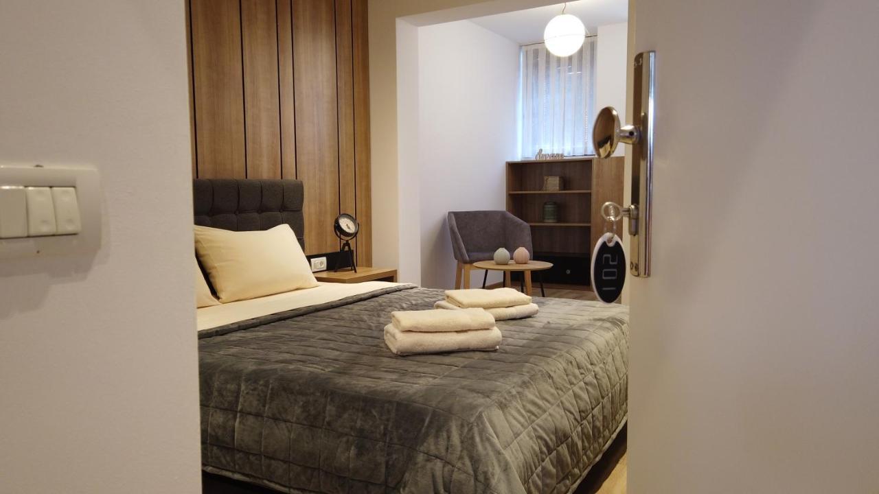 L'Hotelpz Prizren Eksteriør bilde
